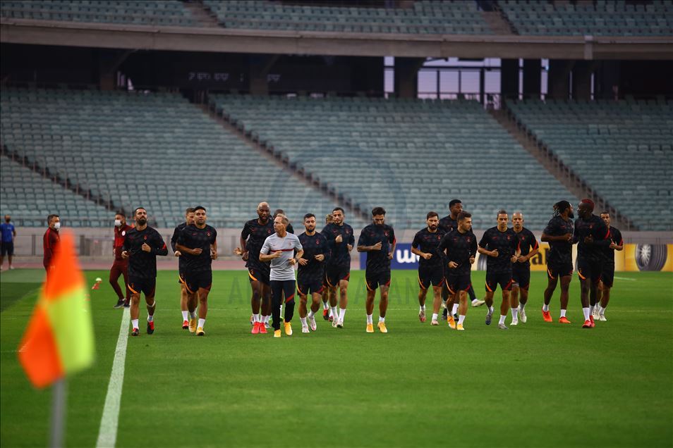 Galatasaray-Neftçi maçına doğru