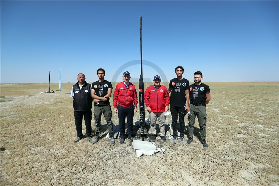 Bakanlar Varank ve Karaismailoğlu TÜRKSAT Model Uydu Yarışması'na katıldı