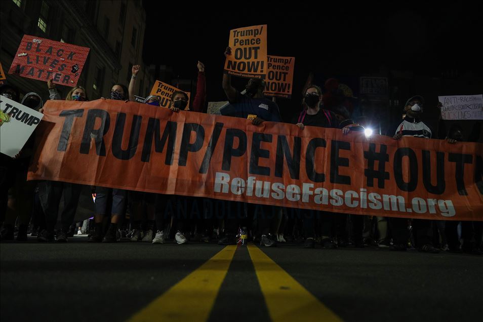 Philadelphia'da “Black Lives Matter” protestocularının yürüyüşü