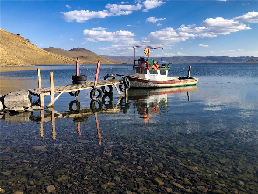 Озеро Balık в Турции манит любителей природных красот