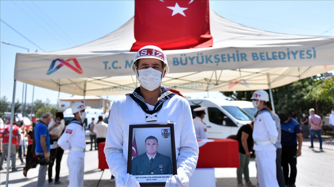 Irak'ın kuzeyinde şehit olan Uzman Çavuş Gökhan Kılınç son yolculuğuna uğurlandı 
