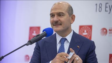 İçişleri Bakanı Süleyman Soylu, ehliyetlerin kimlik kartlarına yüklenmesi projesini anlattı