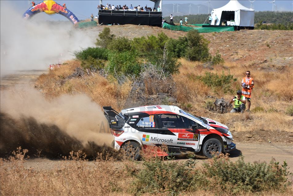 Türkiye Rallisi'nin yeni lideri Thierry Neuville