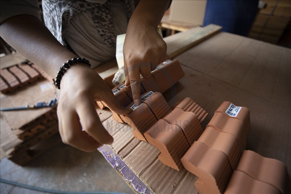 The journey of the soil to the pot in Turkey's Izmir