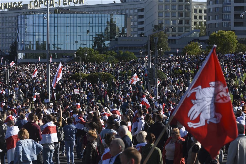 Belarus'ta Cumhurbaşkanlığı seçimlerine karşı protestolar devam etti