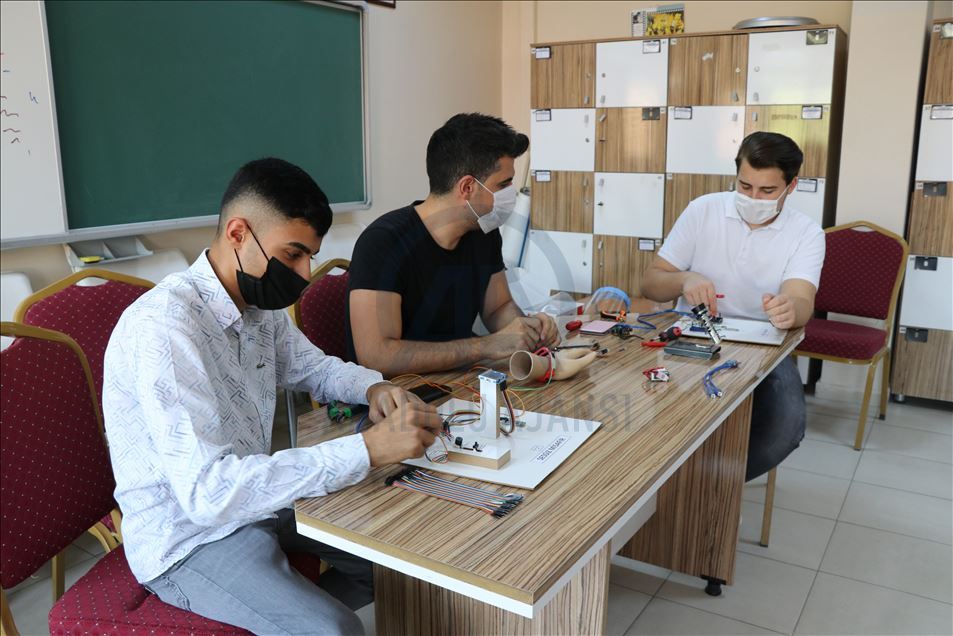 Xwendekarên Batmanî dê bi projeya xwe beşdarî TEKNOFESTê bibin