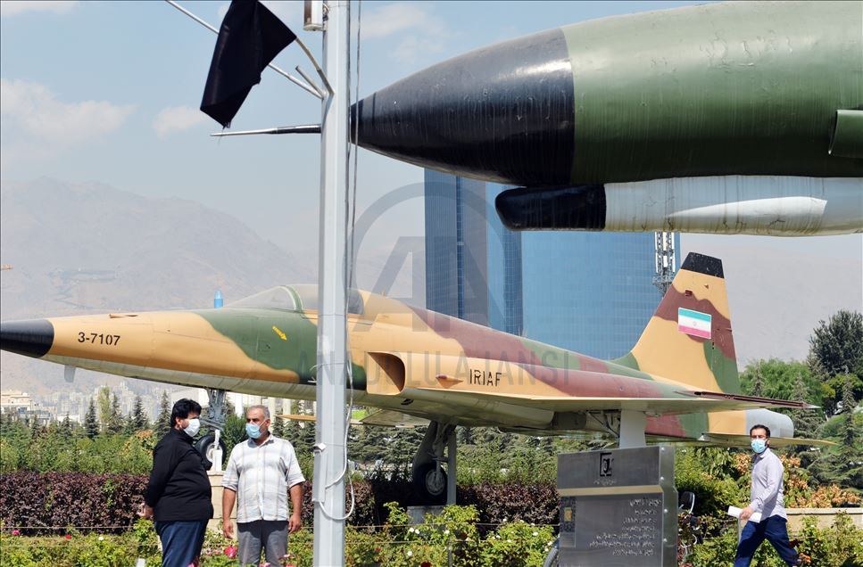 Tahran'daki Kutsal Savunma Müzesi kanlı İran-Irak Savaşı'na tanıklık ediyor
