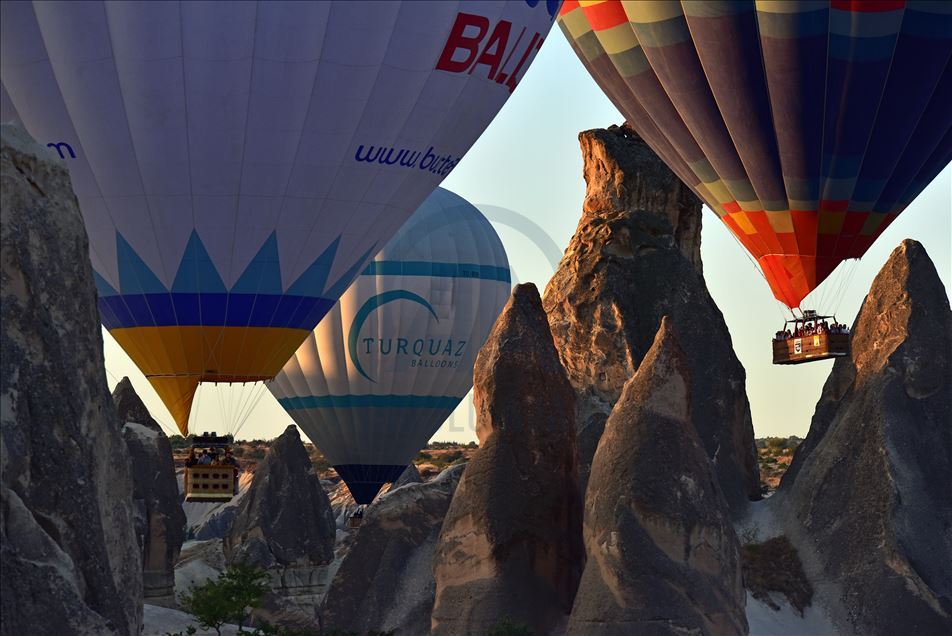 کاپادۆکیا.. دەستپێکردنەوەی چالاکییەکانی ھەڵدانی باڵۆنەکان