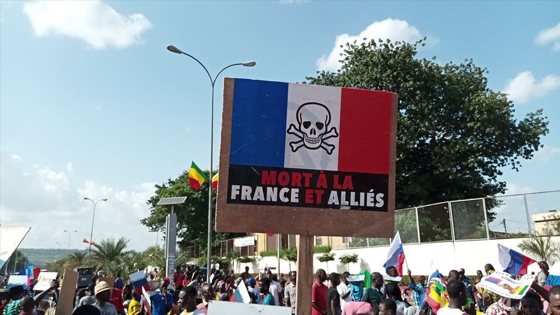 Mali'de Fransa karşıtı gösteri
