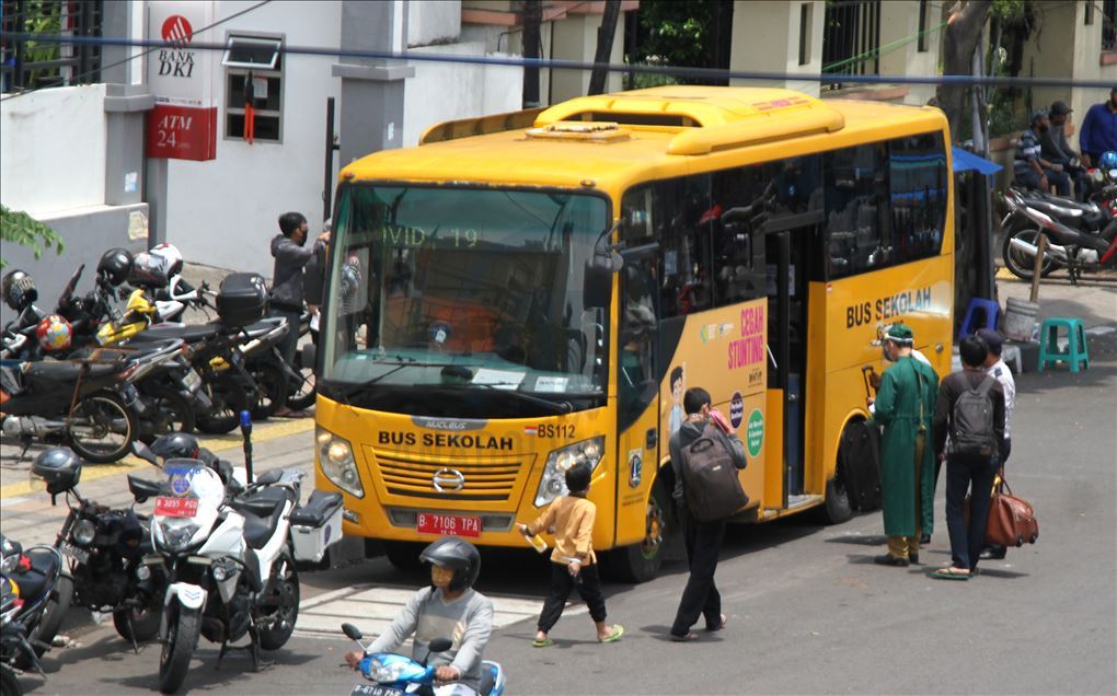 Pemerintah Jakarta gunakan Bus Sekolah untuk tranportasi pasien Covid-19