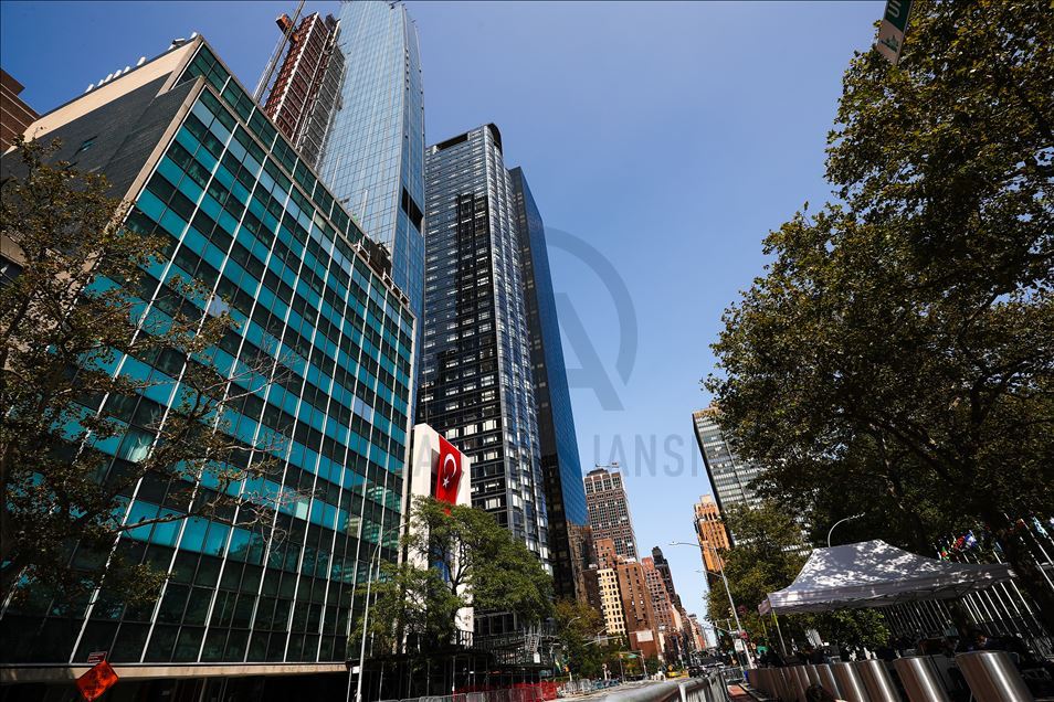 New York'ta Türkevi Binası inşaatı