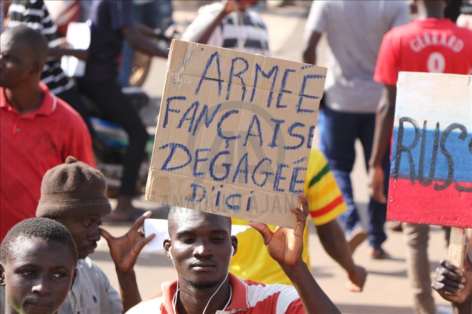 Mali, protestë kundër pranisë ushtarake të Francës në vend
