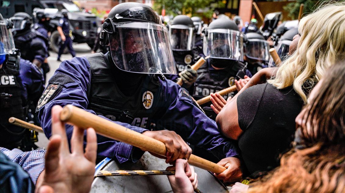 ABD'de, polisten ırkçılık karşıtı göstericilere müdahale