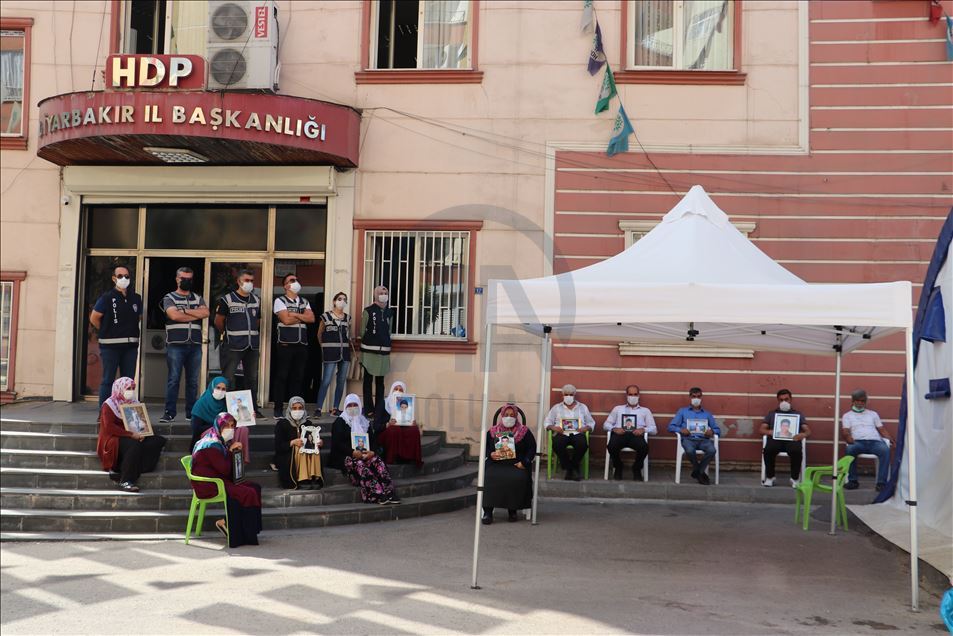 "Dayikên Diyarbekirê" kêfxweş in ku ewladekî din jî vegeriya