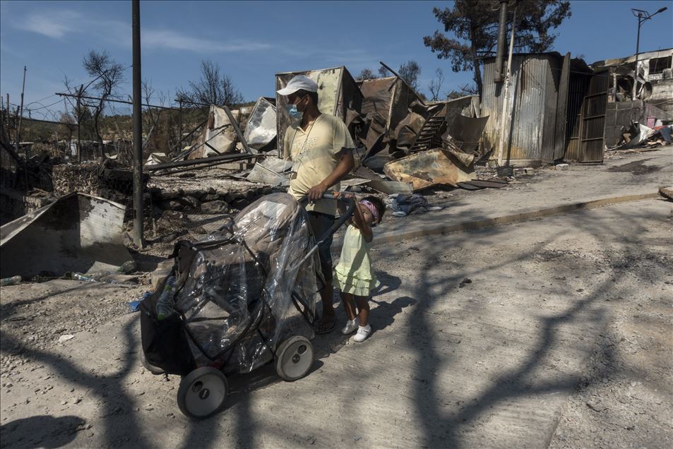 Vuajtjet e refugjatëve në ishullin grek Lesbos nuk kanë fund