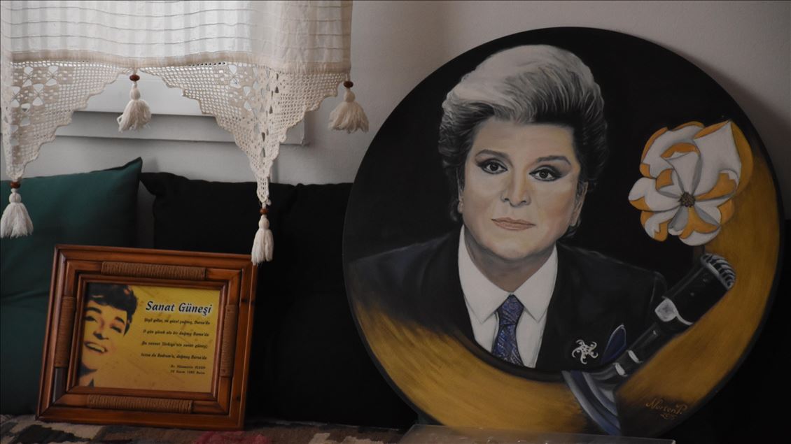 Zeki Müren vefatının 24. yılında Bodrum'daki sanat müzesinde anıldı