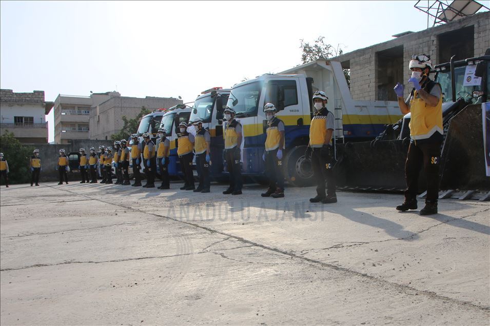 Kumsipî li Îdlibê rêça şer paqij dikin