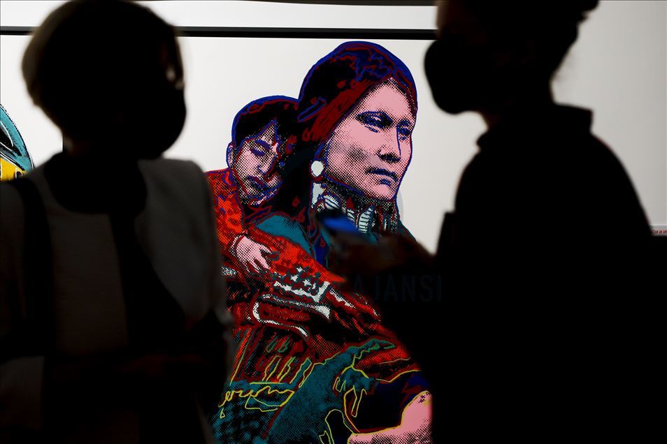“Ben, Andy Warhol" sergisi Moskova'da 