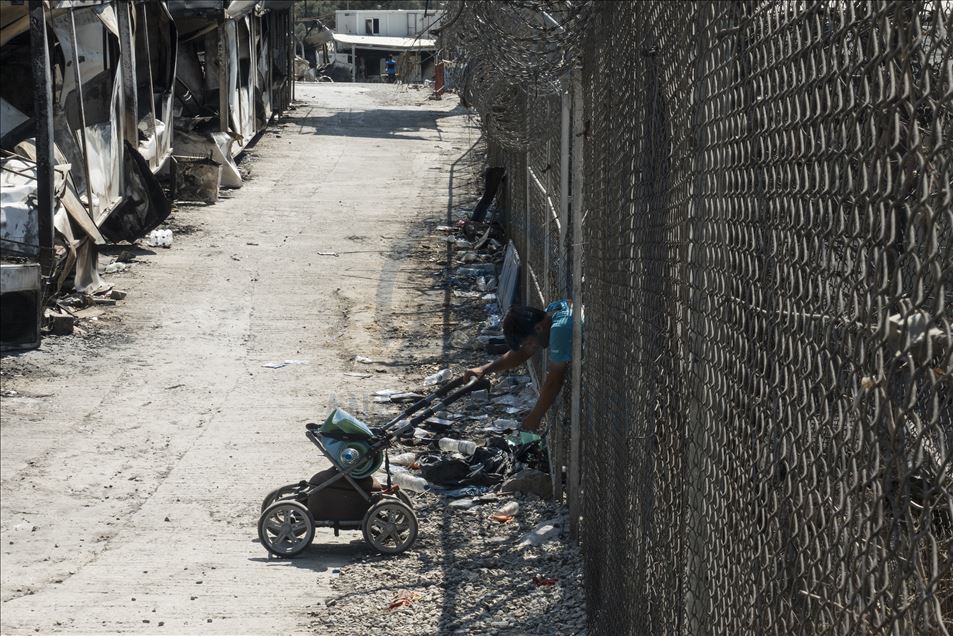 Vuajtjet e refugjatëve në ishullin grek Lesbos nuk kanë fund