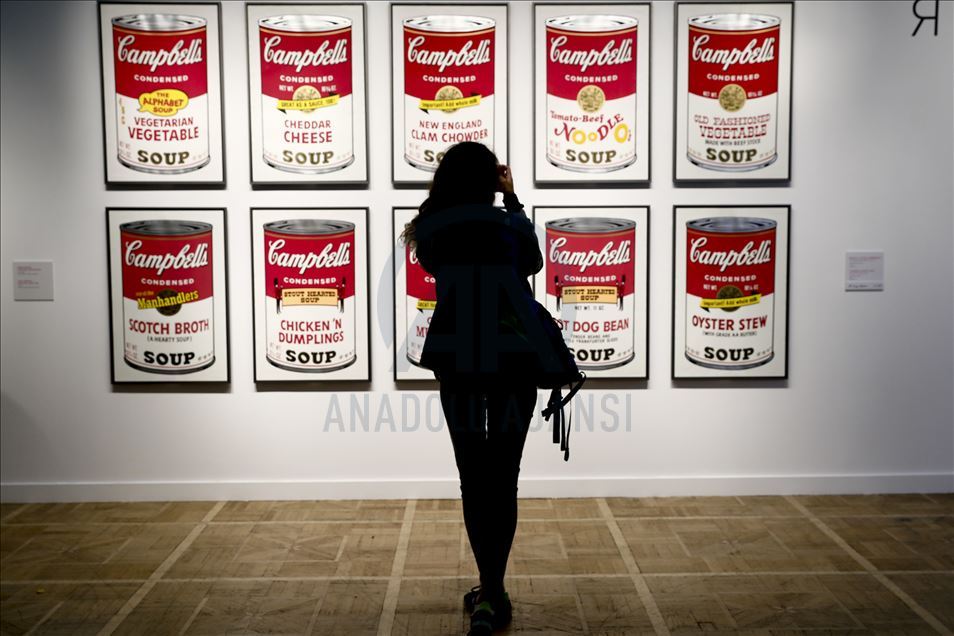 “Ben, Andy Warhol" sergisi Moskova'da 