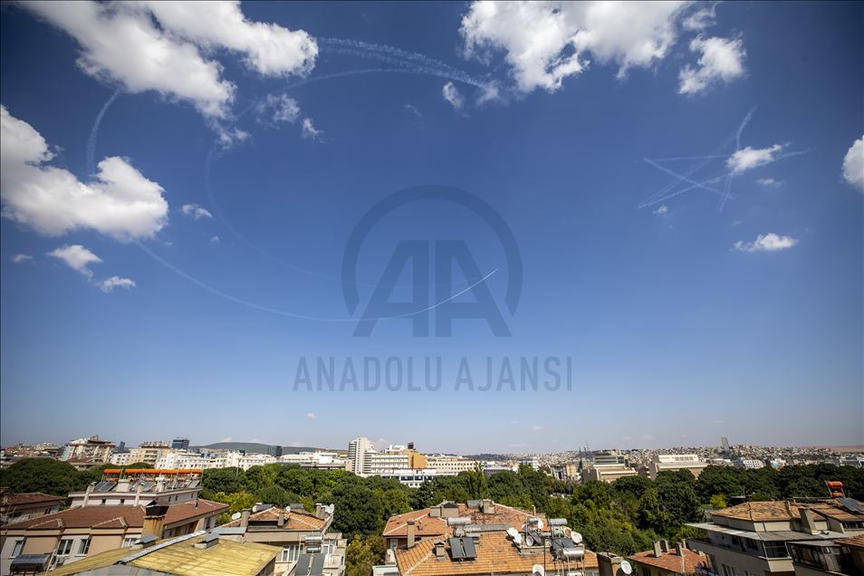 Di roja 3yemîn a TEKNOFEST 2020î da firînên xwenîşandanê hatin kirin