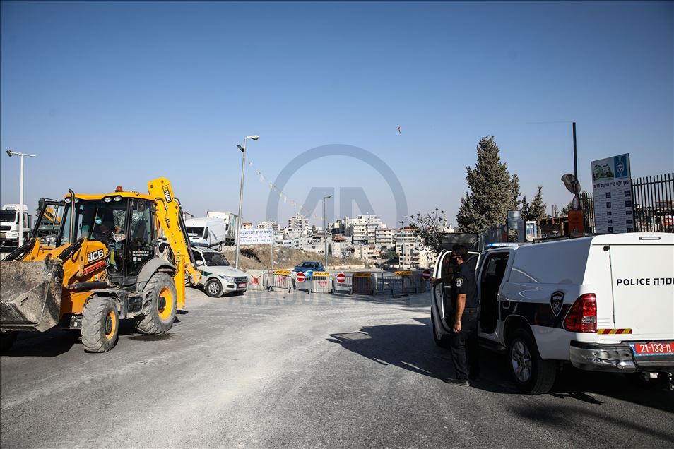 İsrail güçleri, "Yom Kippur" bayramı nedeniyle Kudüs'te yolları kapattı
