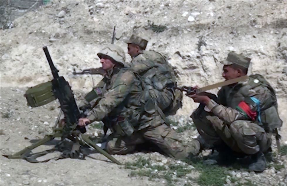 Ejército de Azerbaiyán toma el control sobre algunas tierras altas en frontera con Armenia