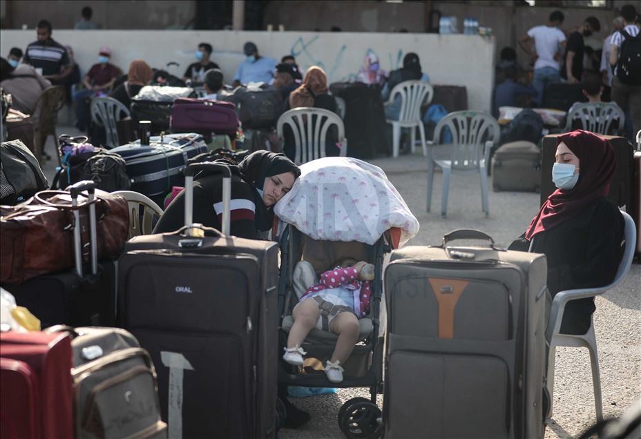 استأنفت السلطات المصرية، الاثنين،
