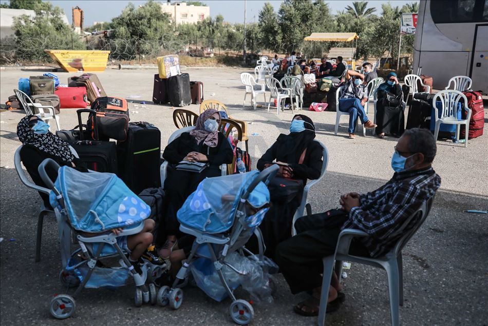 استأنفت السلطات المصرية، الاثنين،