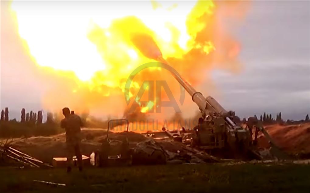 انهدام یک تانک متعلق به ارتش ارمنستان توسط آذربایجان