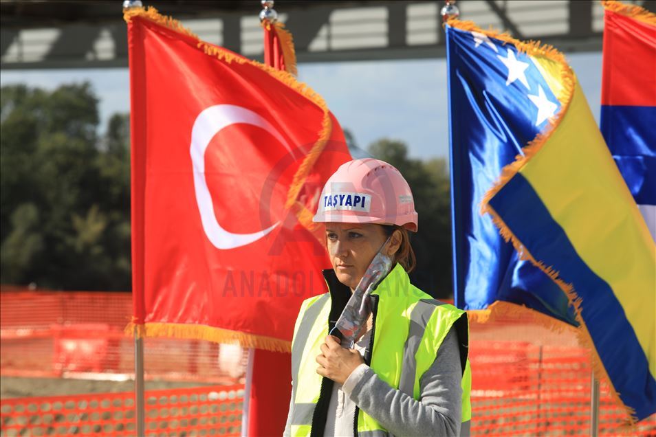 Türkiye'nin desteklediği Saraybosna-Belgrad Otoyolu'nda çalışmalar sürüyor