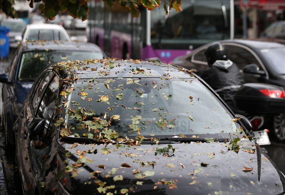 İstanbul'un bazı kesimlerinde sağanak etkili oldu
