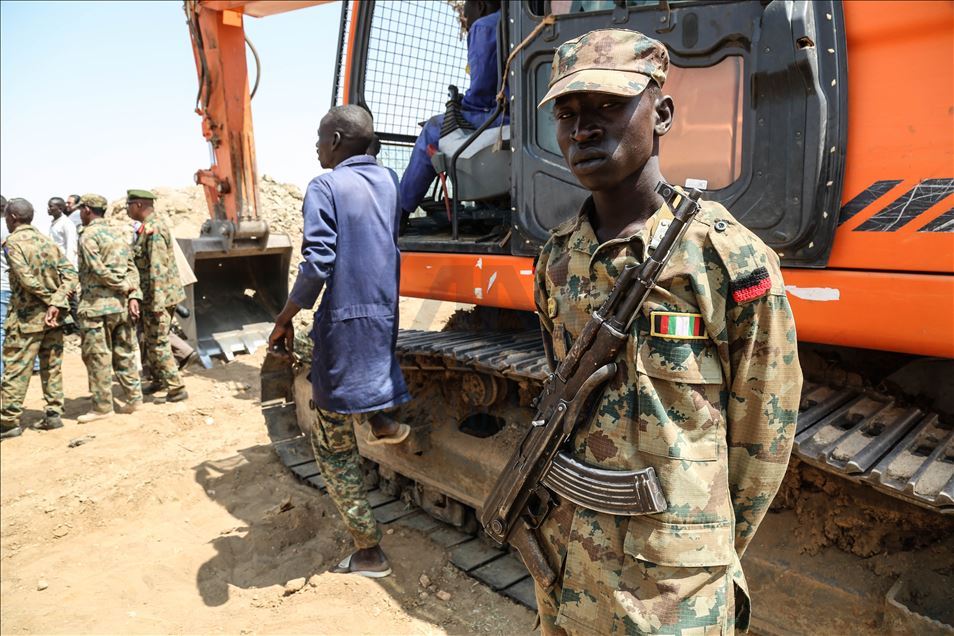 Sudan'da 300 bin ruhsatsız silah imha edildi