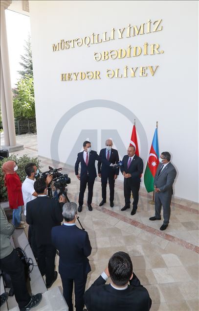 Dışişleri Bakanı Çavuşoğlu, Azerbaycan'ın Ankara Büyükelçisi Hazar İbrahim'i ziyareti etti
