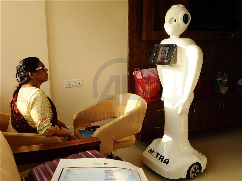 India gunakan robot untuk bantu pasien Covid-19
