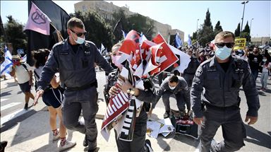 İsrail’de Netanyahu karşıtı gösterilerin sınırlandırılması planı protesto edildi