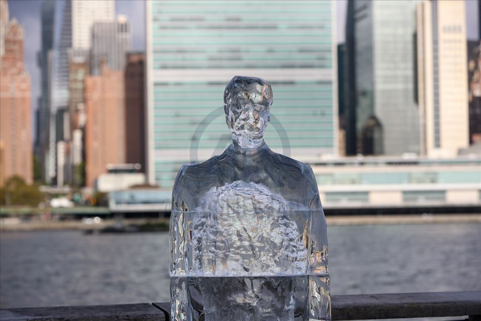EEUU: ONG ambientalista Greenpeace colocó esculturas de hielo de Trump y Bolsonaro en Nueva York