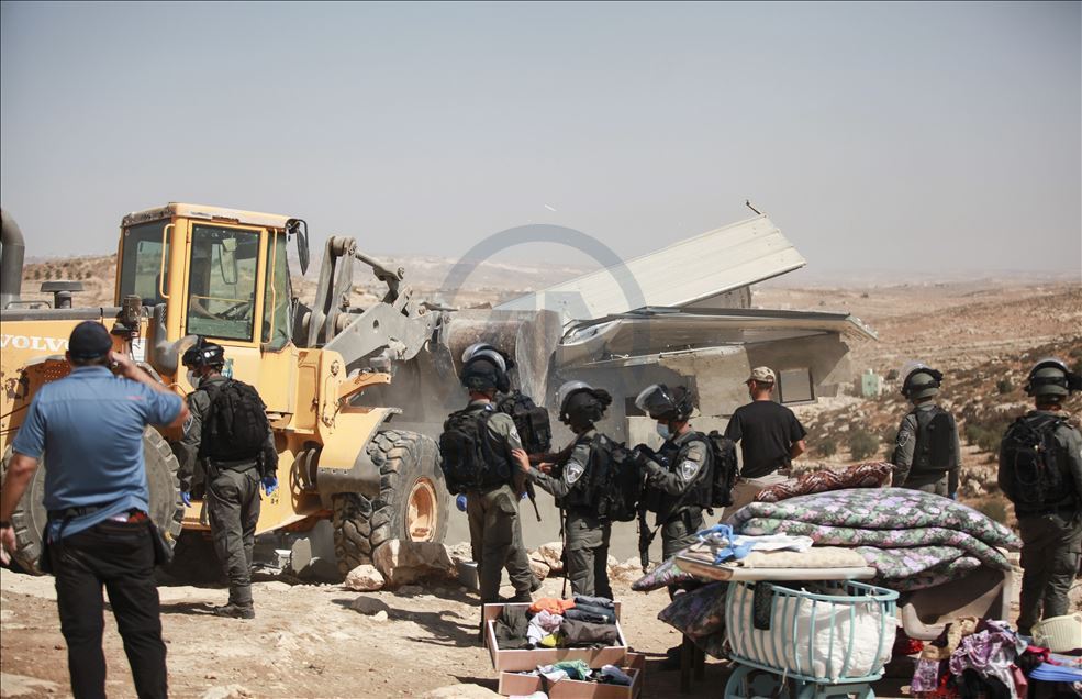 Israel Demolishes Palestinian's Constructions In West Bank - Anadolu Ajansı