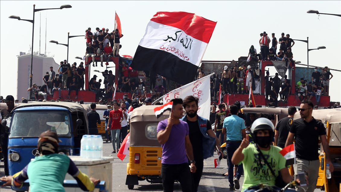 Irak'ta hükümet karşıtı gösterilerin birinci yıl dönümü 