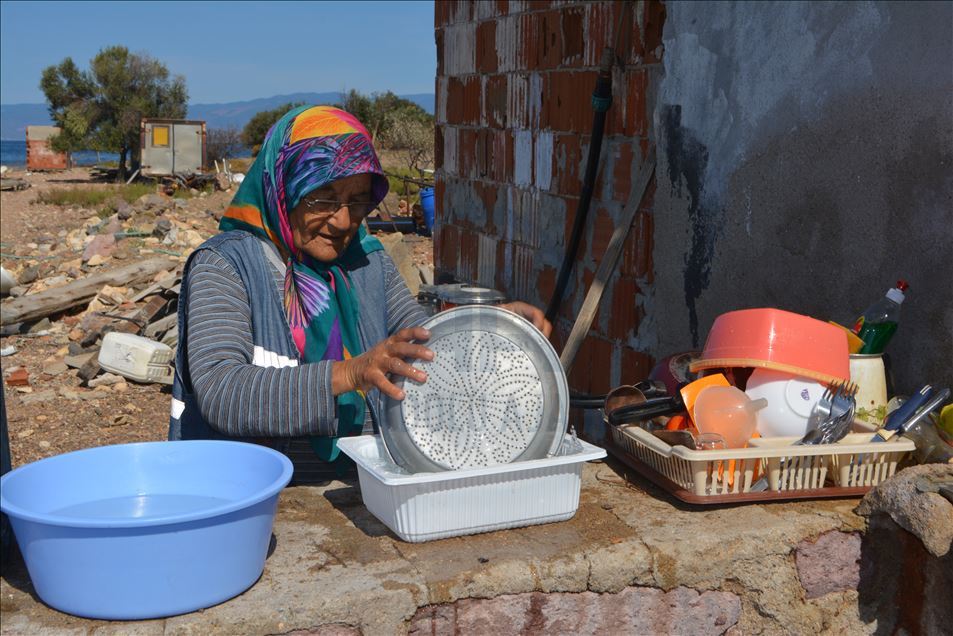 Çiçek Adası’nın 17 yıllık sakinleri