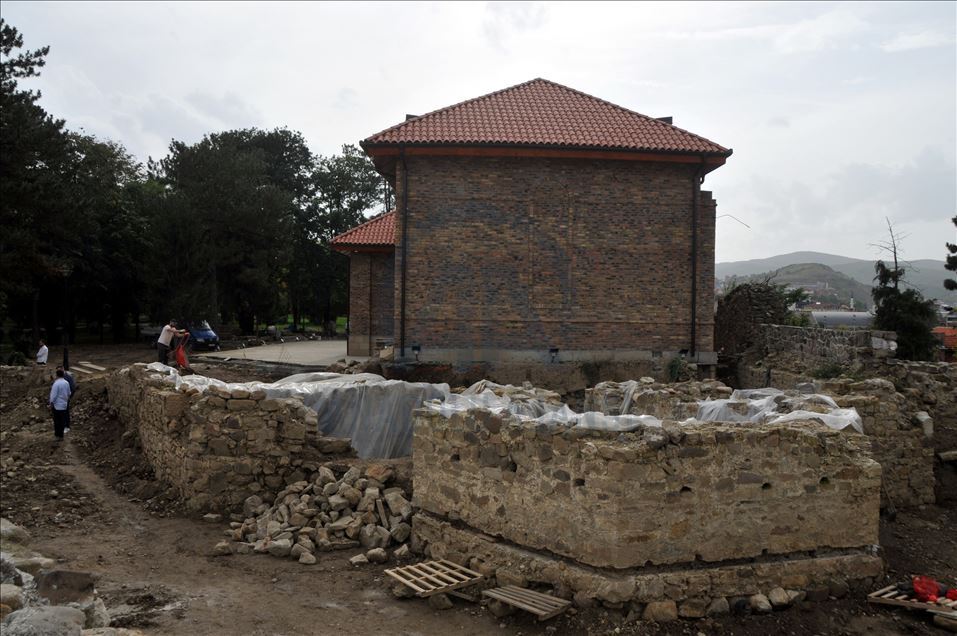 Na tabiji Novopazarske tvrđave arheolozi u nastavku iskopavanja pronašli "zindan" i temelje kasarne 