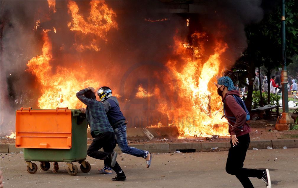 Demonstrasi menentang UU Cipta Kerja di Jakarta