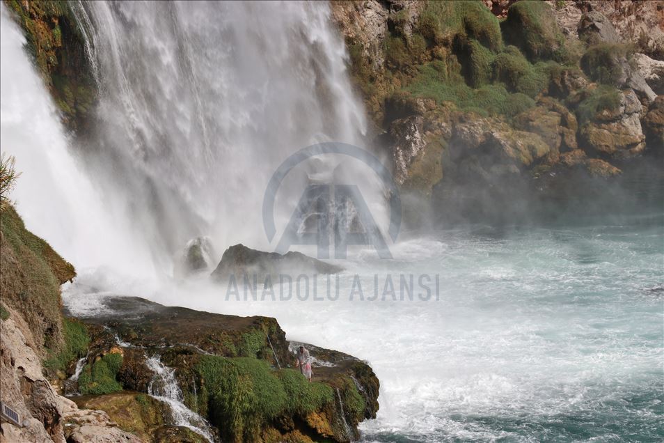 Antalya, qyteti magjik turistik me pasuri antike dhe natyrore
