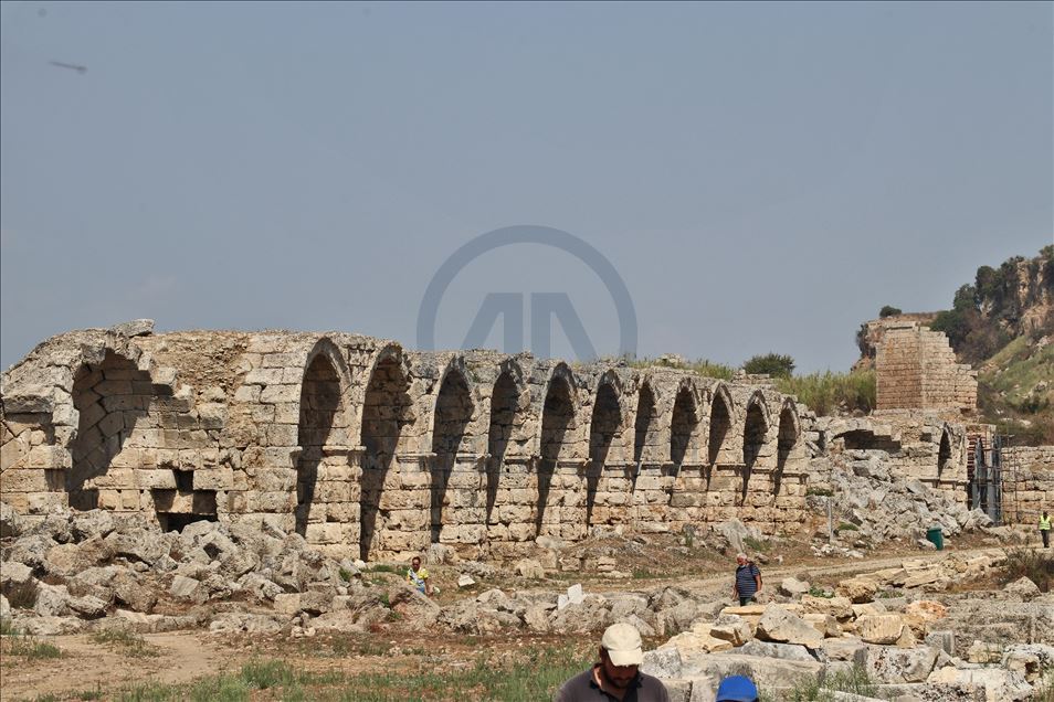 Antalya, qyteti magjik turistik me pasuri antike dhe natyrore
