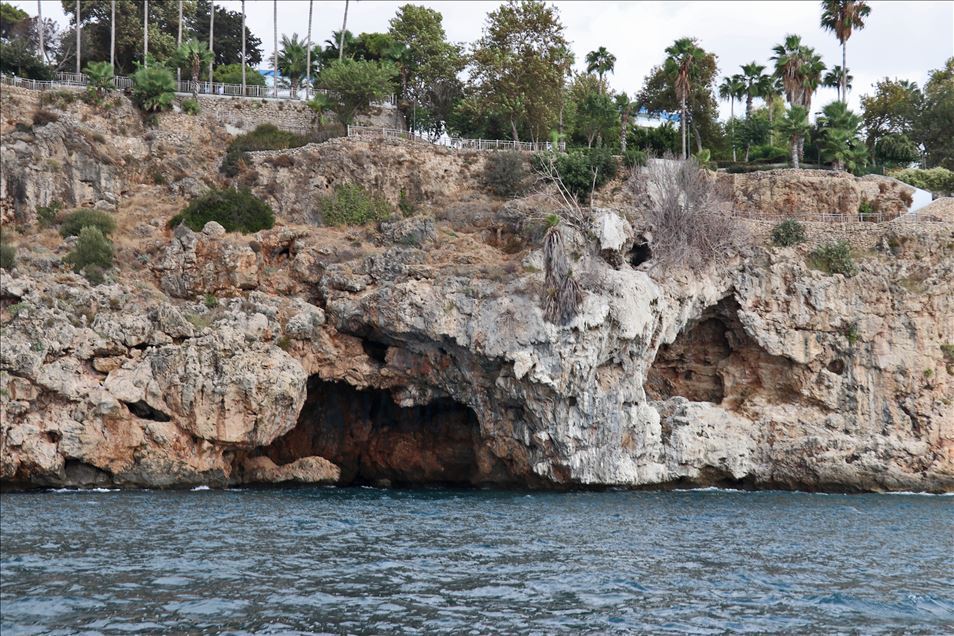 Antalya, qyteti magjik turistik me pasuri antike dhe natyrore