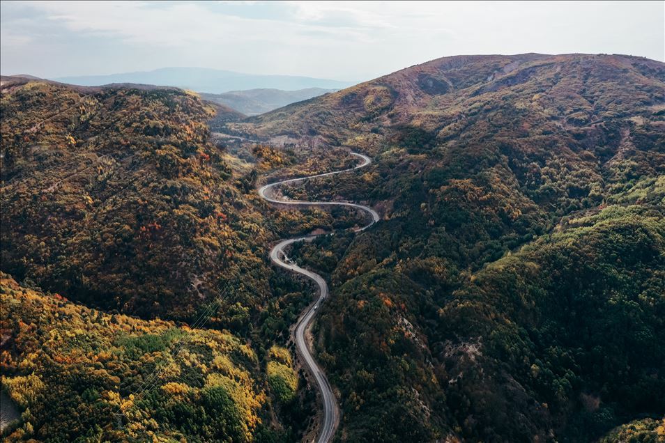 Sivas'taki Geminbeli Geçidi sonbaharda bir başka güzel