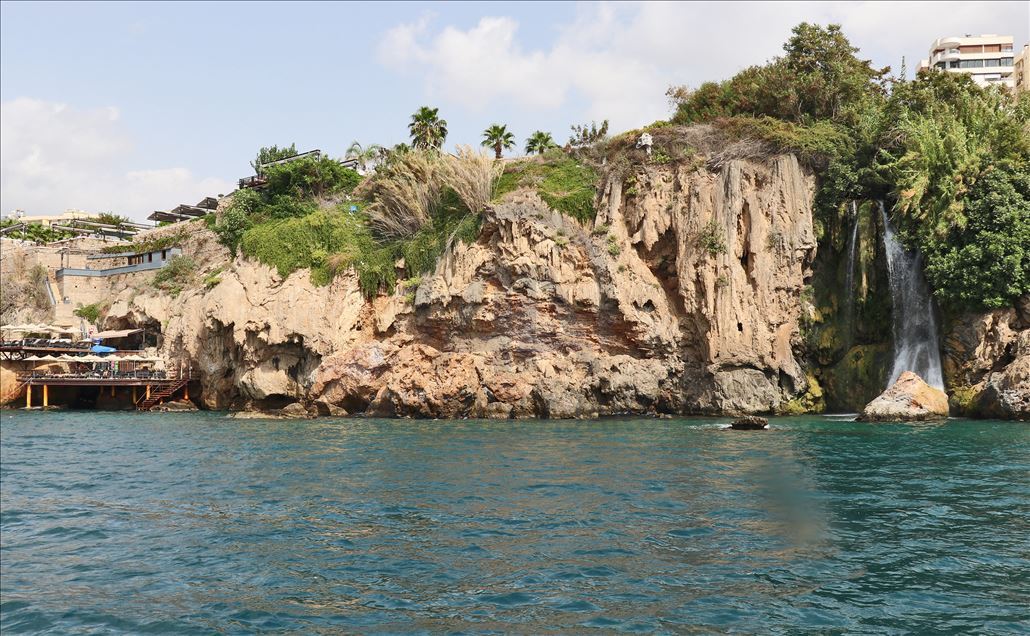 Antalya, qyteti magjik turistik me pasuri antike dhe natyrore