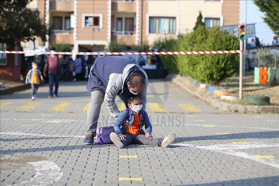 Yüz yüze eğitime geçişte ikinci aşama başladı