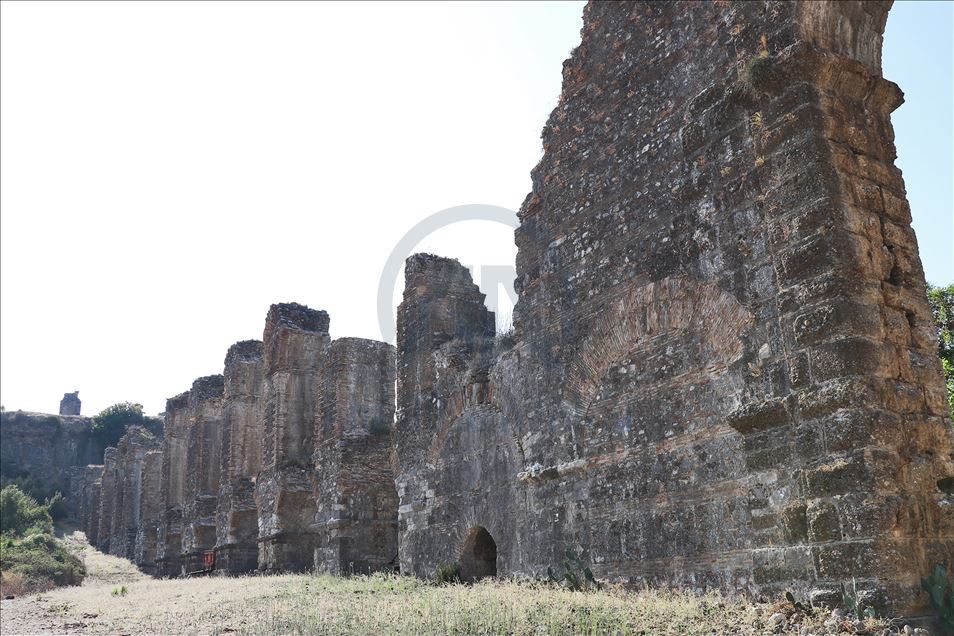 Antalya, qyteti magjik turistik me pasuri antike dhe natyrore
