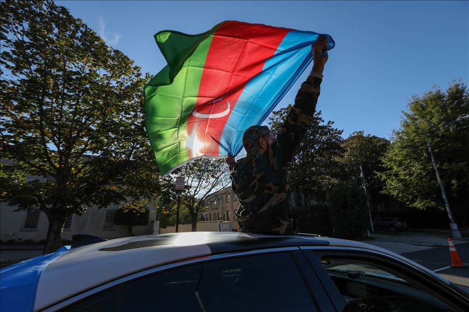 У Белого дома прошла акция в поддержку Азербайджана